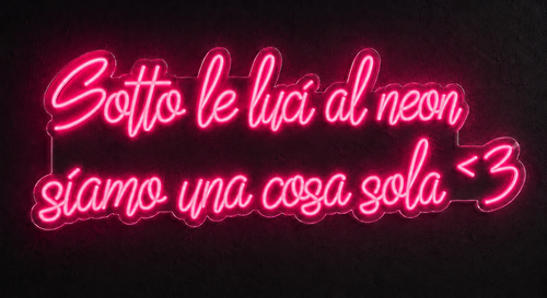 Custom Neon #47 - Andrea